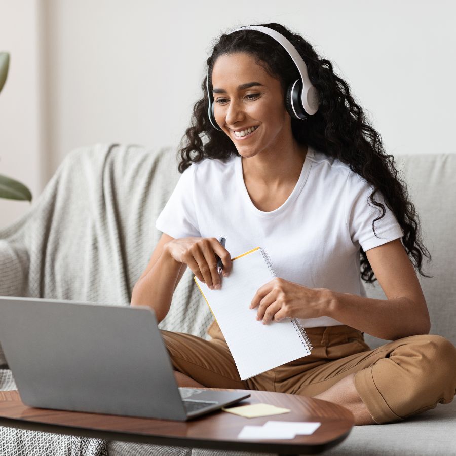 Estudia a tu ritmo: beneficios del aprendizaje online